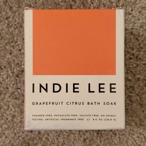 Indie Lee Grapefruit Citrus Bath Soak
